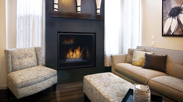 Regency HZ965E contemporary gas fireplace with black surround